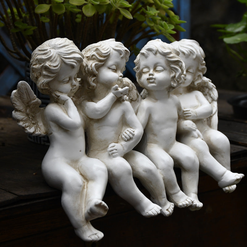 Cherubs Figurine, Sculpture Handicraft