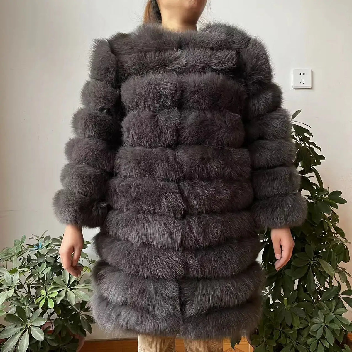 Avant Garde Ribbed Round-Neck Luxury Real Fox Fur Coat