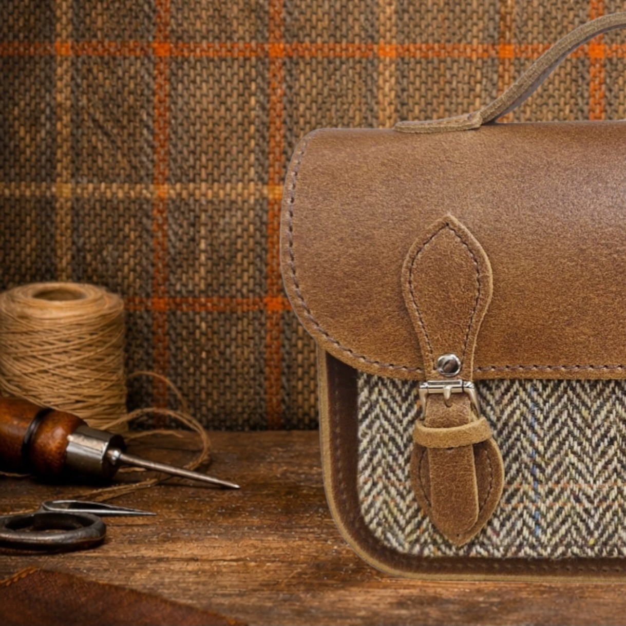 Midi Tannery & Tweed Satchel in Tan