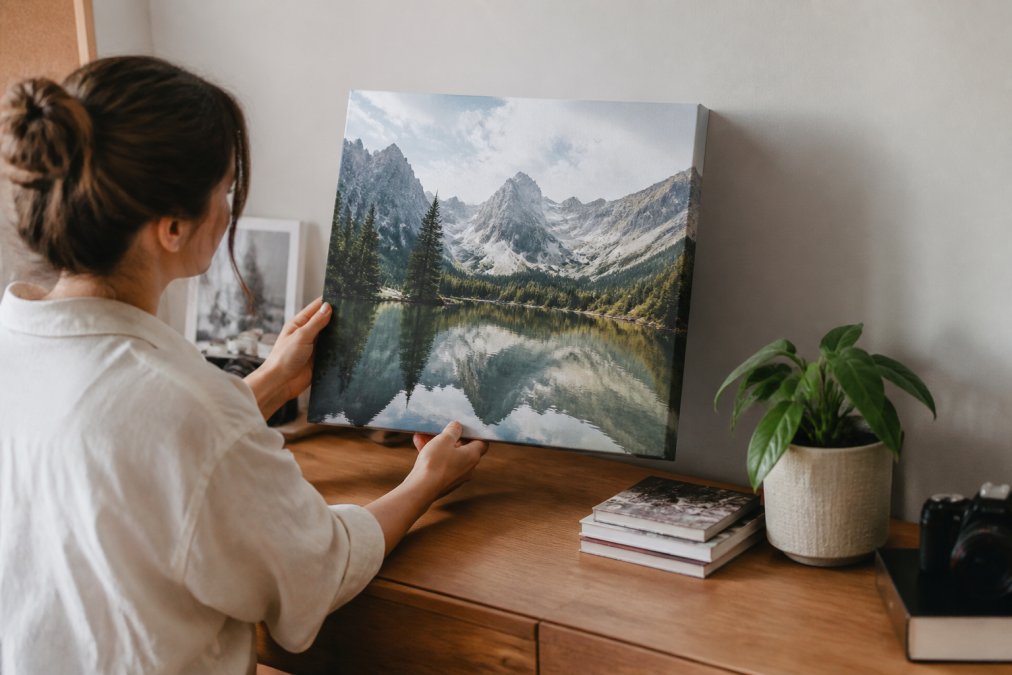 Order Custom Canvas Prints Online: A 2026 Guide