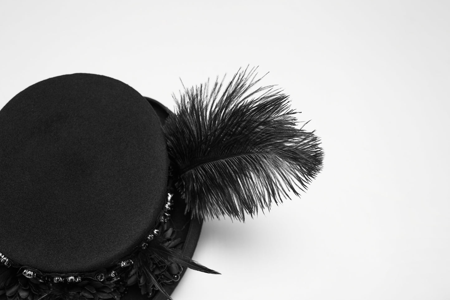 Punk Rave Goth Feather Formal Hat, Gothic Retro-Style