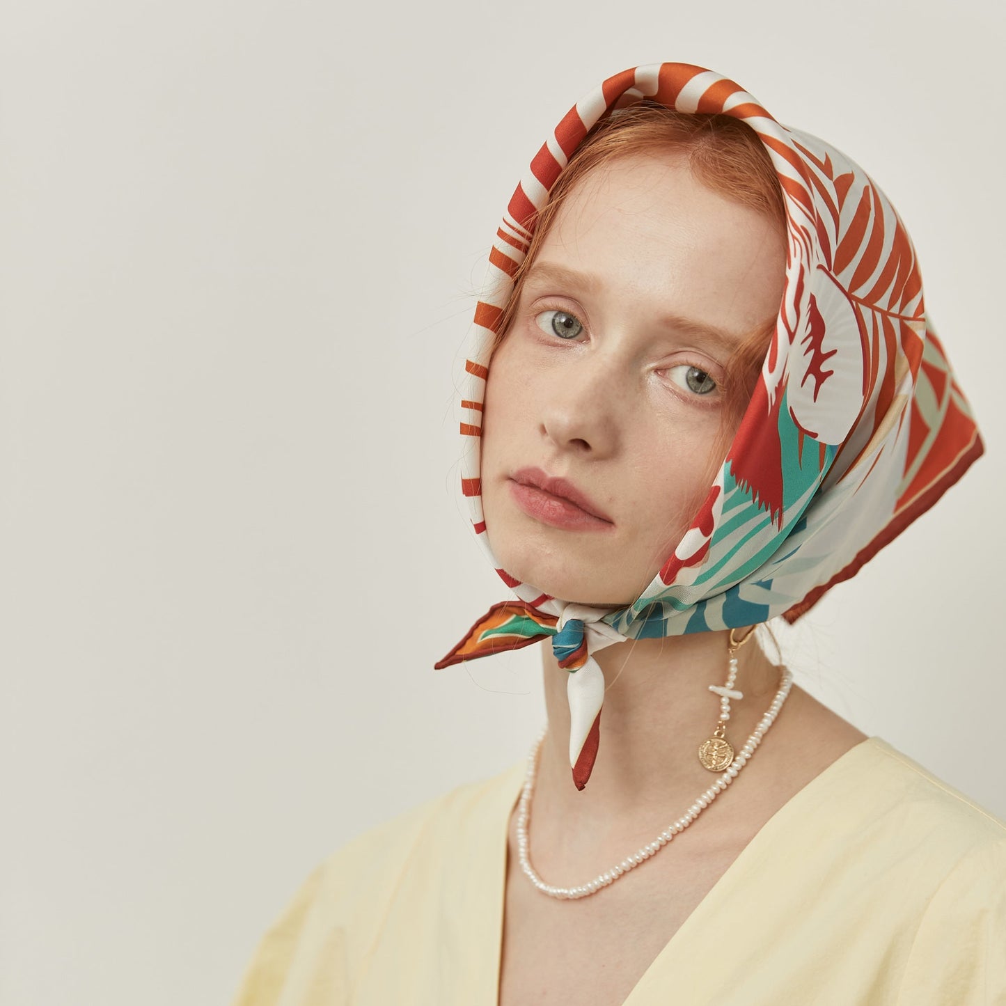 Vibrant Jungle Bloom Silk Scarf, 53cm Double-Sided Print Women's Bandana with Hand-Rolled Edges