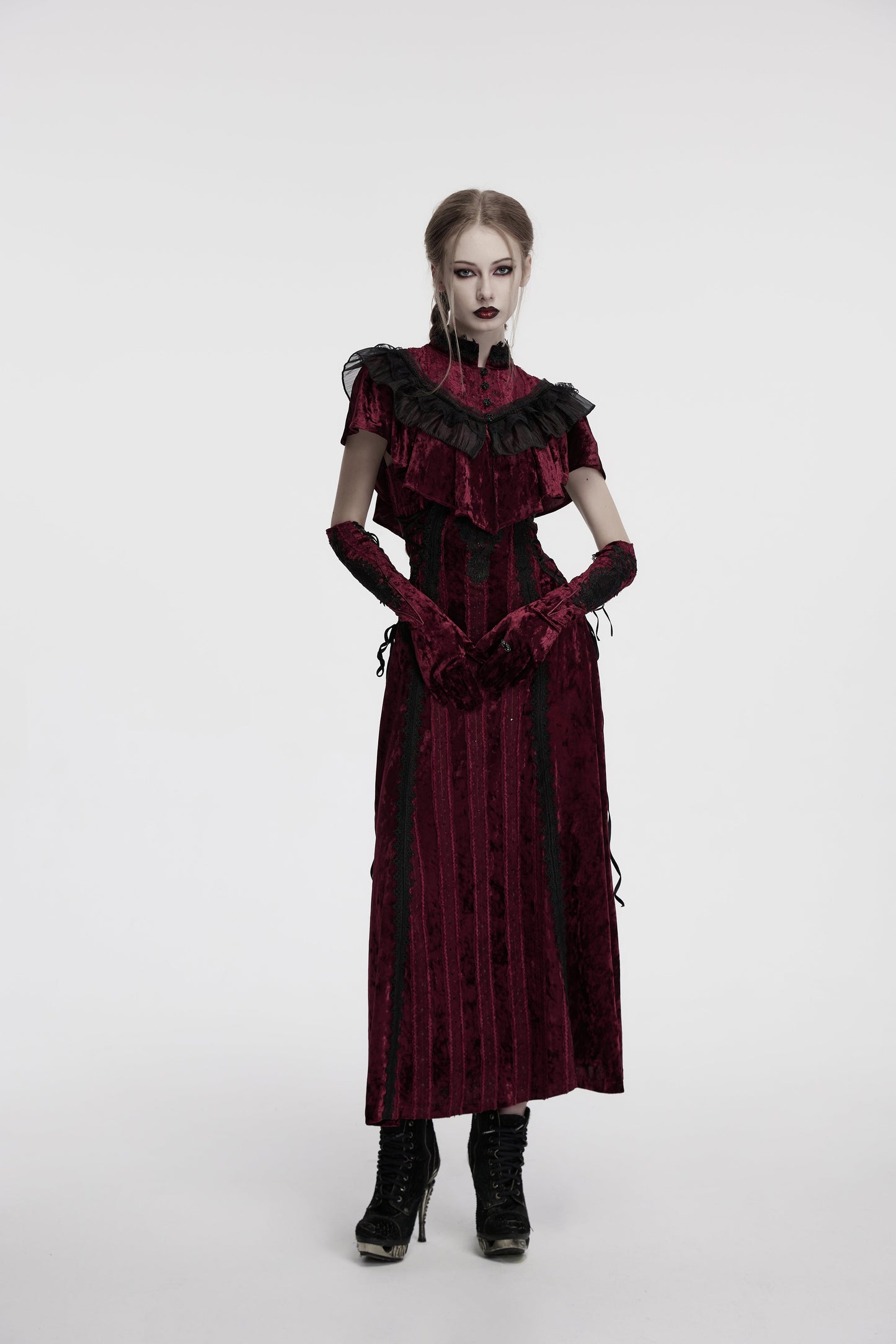 Punk Rave Selene Embroidered Velvet Gloves in Crimson
