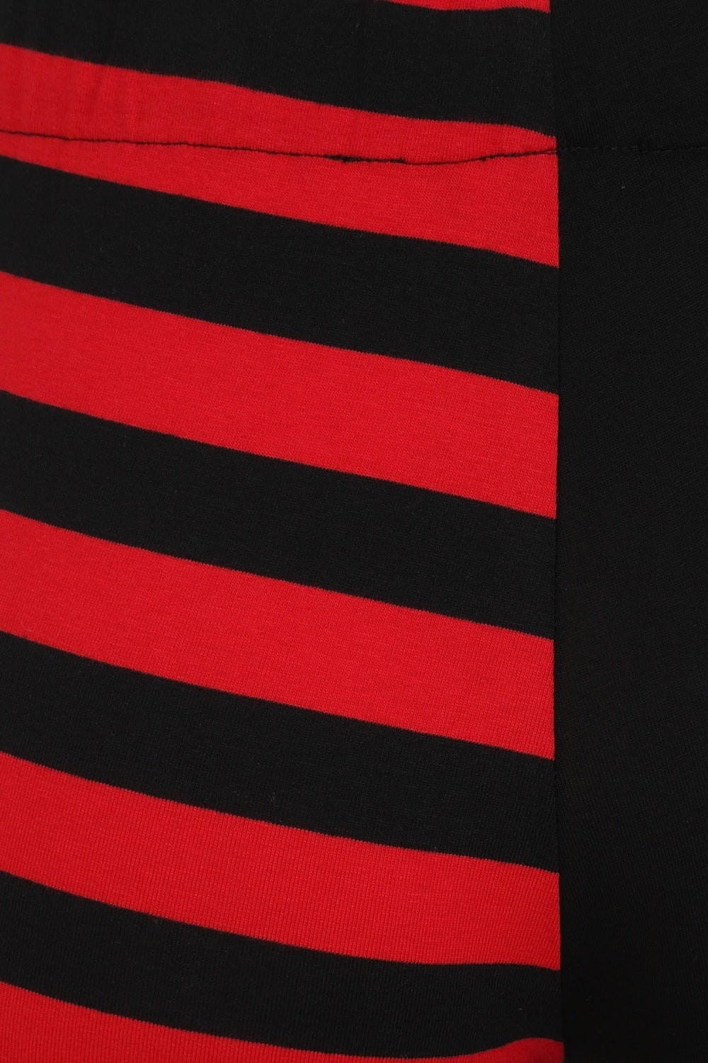 Banned Half Black-Half Stripes Leggings in Red