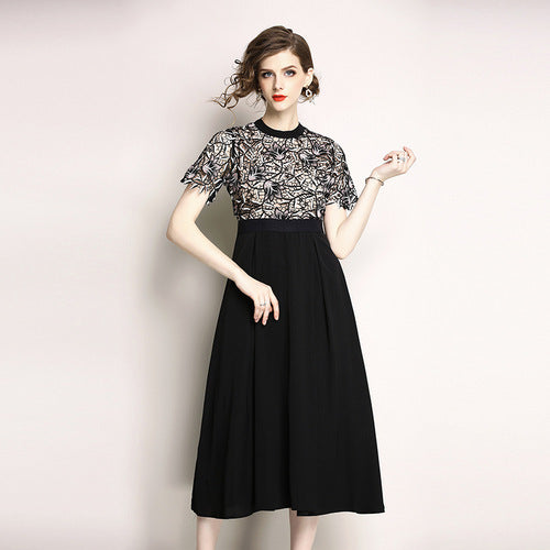 Lace Bodice Classic Short-Sleeve Black Cocktail Dress