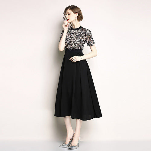 Lace Bodice Classic Short-Sleeve Black Cocktail Dress