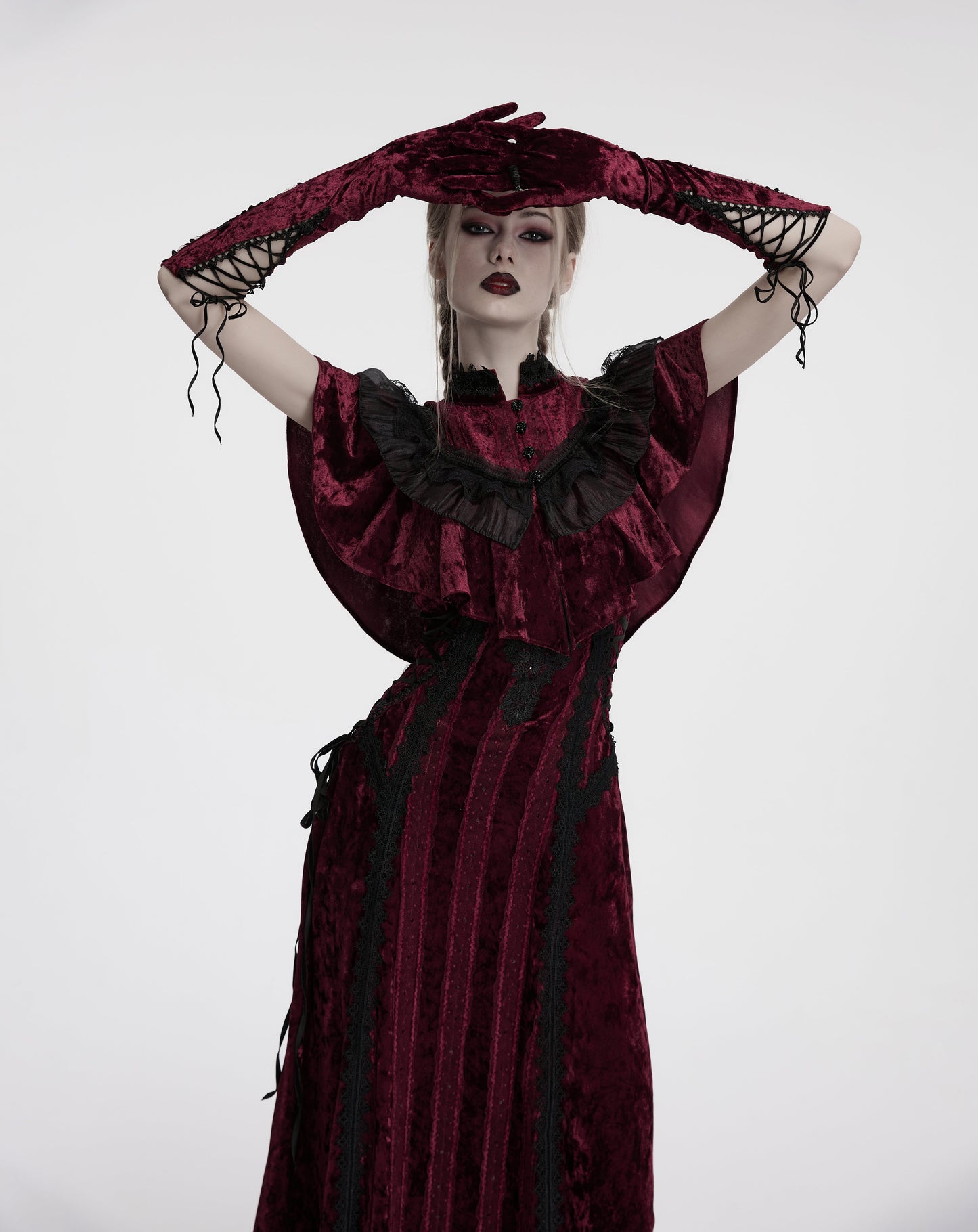 Punk Rave Selene Embroidered Velvet Gloves in Crimson