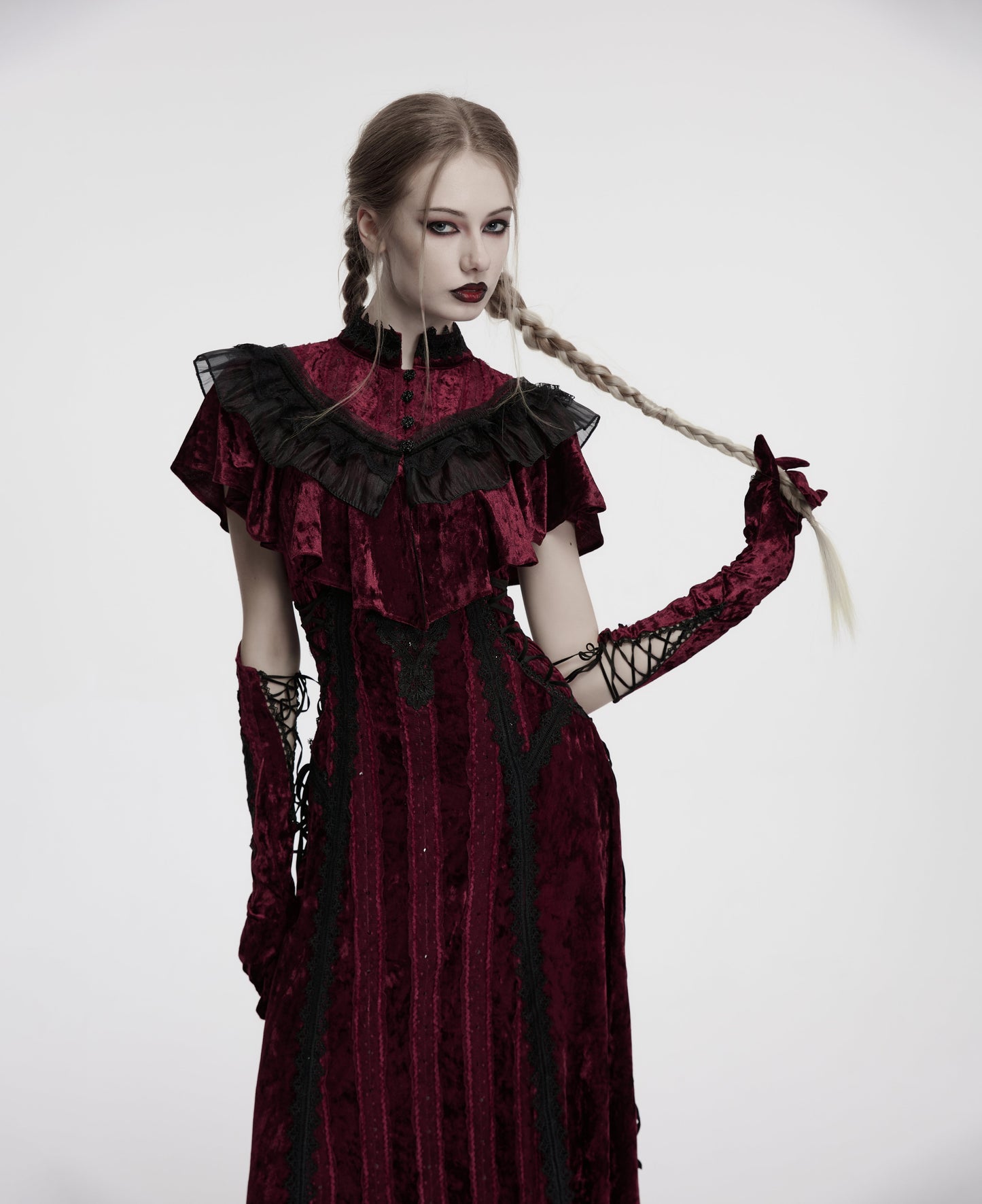Punk Rave Selene Embroidered Velvet Gloves in Crimson