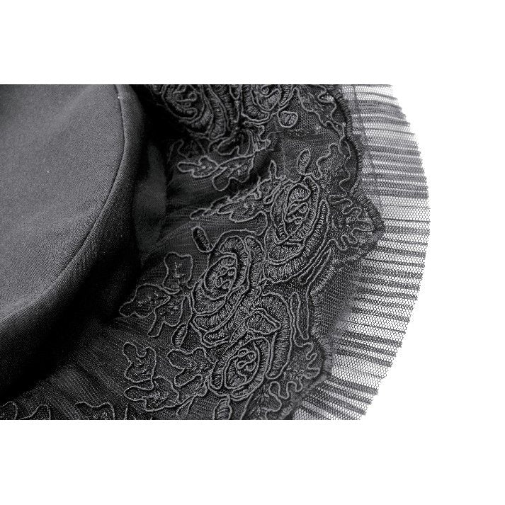 Dark in Love Evangeline Lace-Trimmed Goth Sun Hat