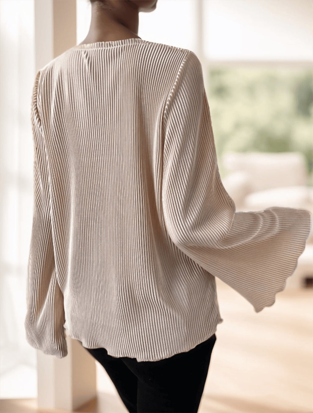 Women's Round Neck Loose Fit Bell-Sleeve Casual Ribbed Top