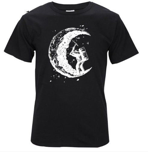 'Digging The Moon' Print T-Shirt