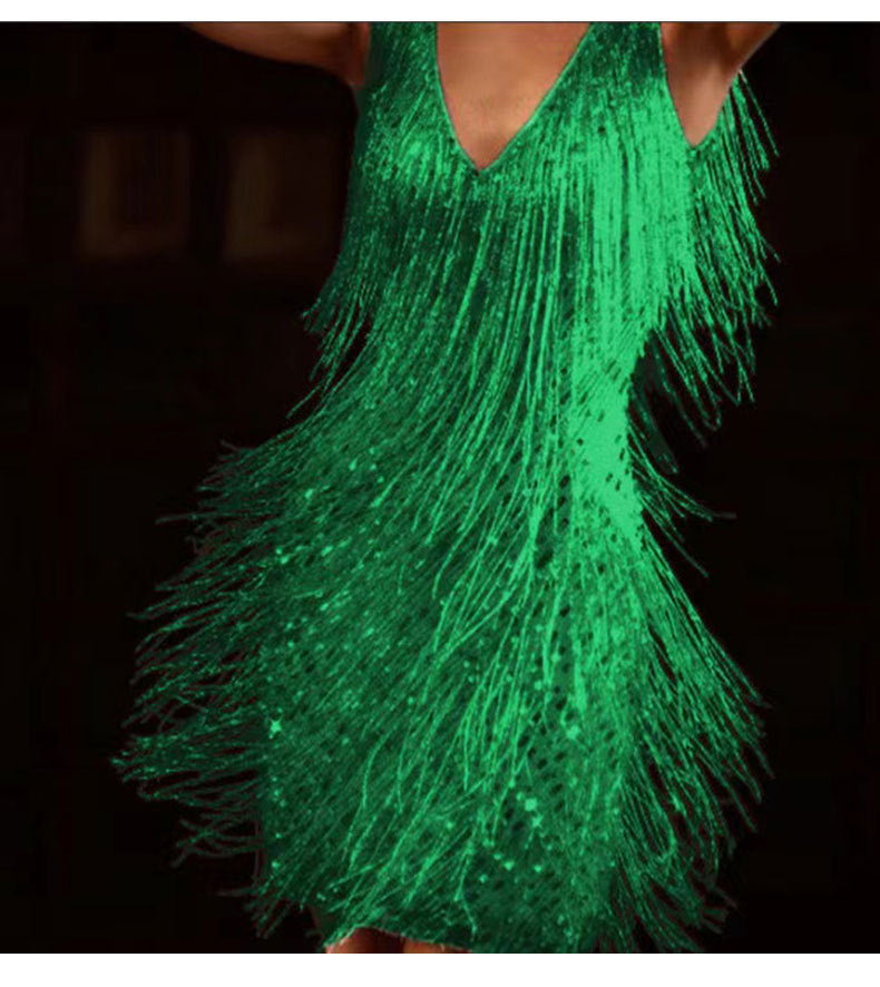 Vireous Shimmering Strand Cocktail Dress