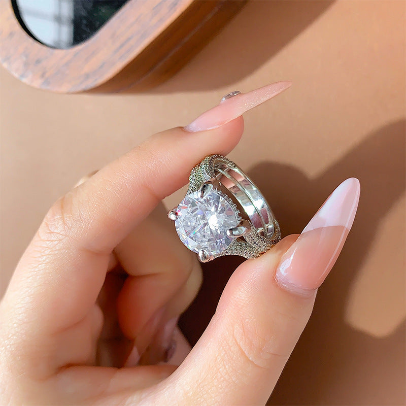 Moissanite Solitaire Luxury Artificial Diamond Ring