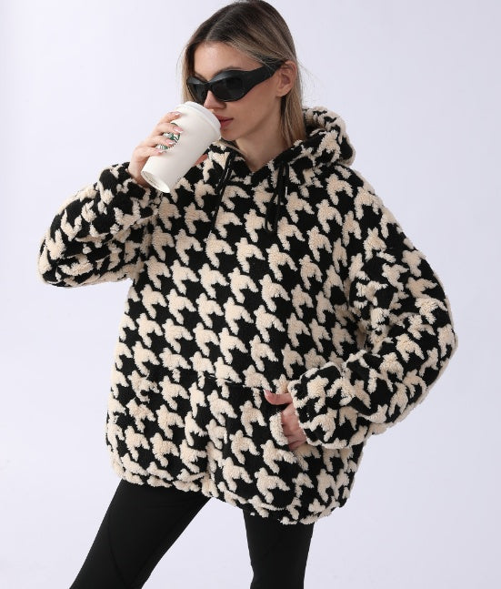 Vireous Women's Houndstooth Loose-Fit Fashion Hoodie, Plus Sizes