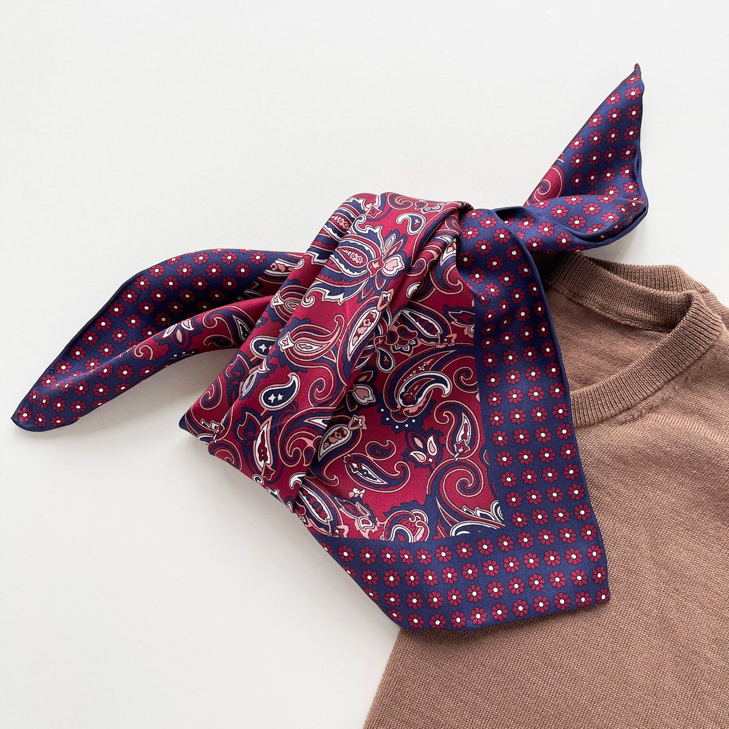 Classic Paisley Silk Scarf, 53cm Hand-Rolled Men's Neckerchief
