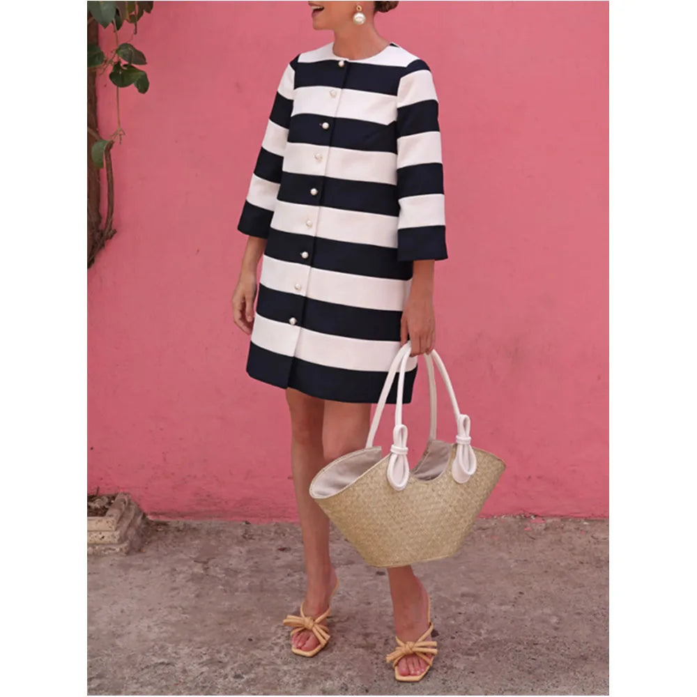 Vireous Black and White Three-Quarter Sleeves Classic-Cut Women's Pea Coat