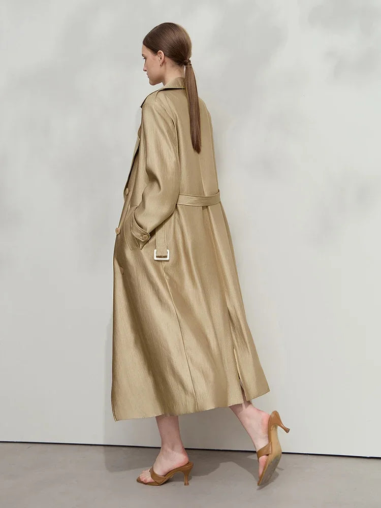 Minimalist Luxury Medium-Weight Women's Rain Coat