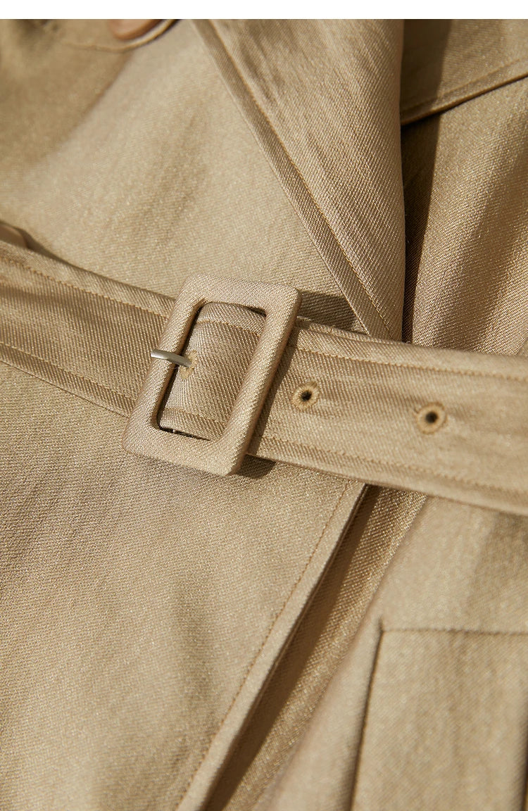 Minimalist Luxury Medium-Weight Women's Rain Coat