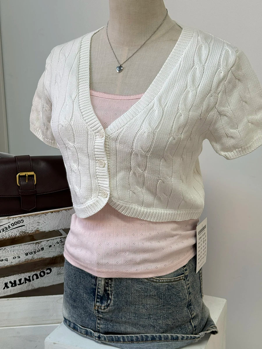 Vireous Cable-Knit Cropped Sweater, Multicolours