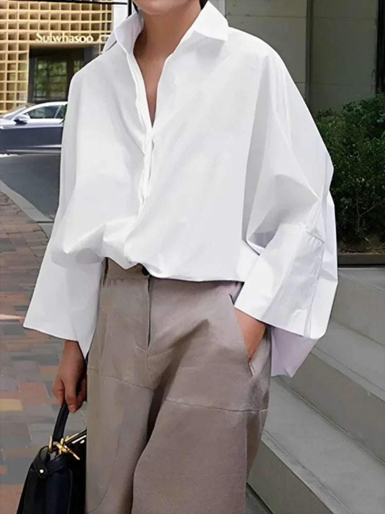 Avant Garde Women's Buttoned Loose-Fit Shirt