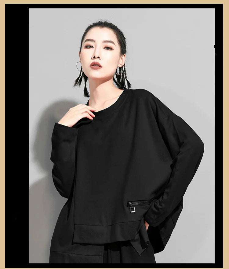 Vireous Streetwear Women's Round-Neck Fashion Top, Catwalk Collection