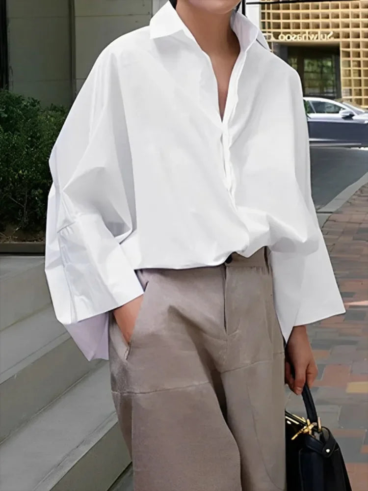Avant Garde Women's Buttoned Loose-Fit Shirt