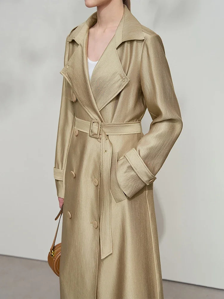 Minimalist Luxury Medium-Weight Women's Rain Coat