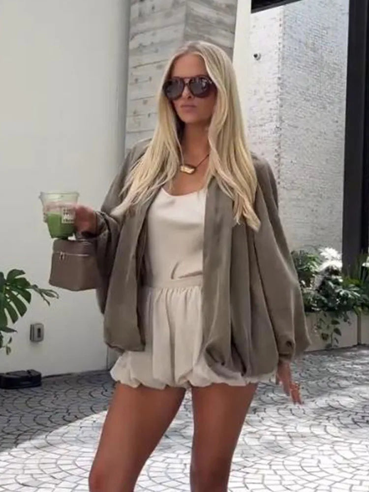 Vireous Women's Ruched Bat Sleeves Cropped Windbreak Jacket