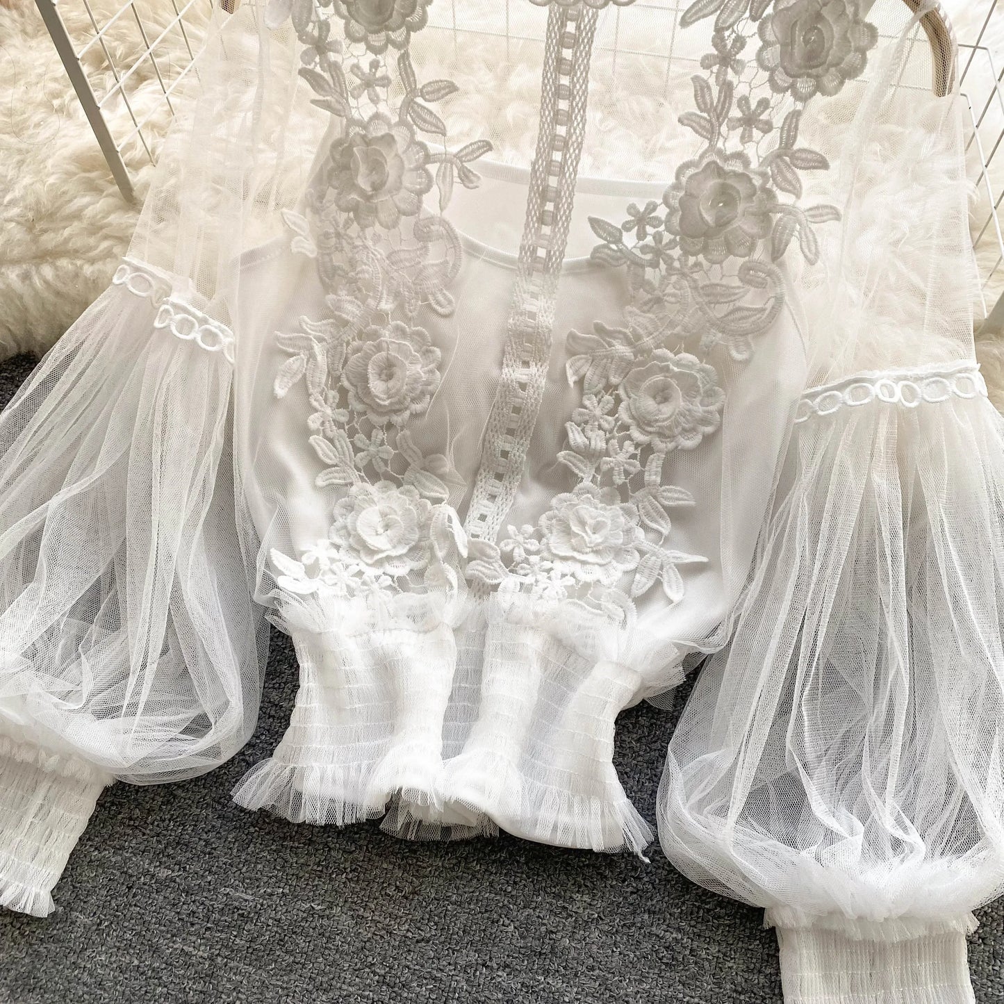 Lace See-Through Puff-Sleeve Vintage Fashion Blouse