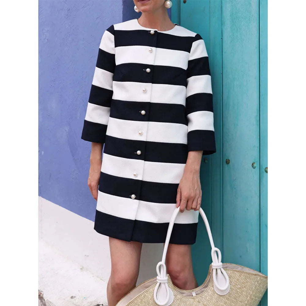 Vireous Black and White Three-Quarter Sleeves Classic-Cut Women's Pea Coat