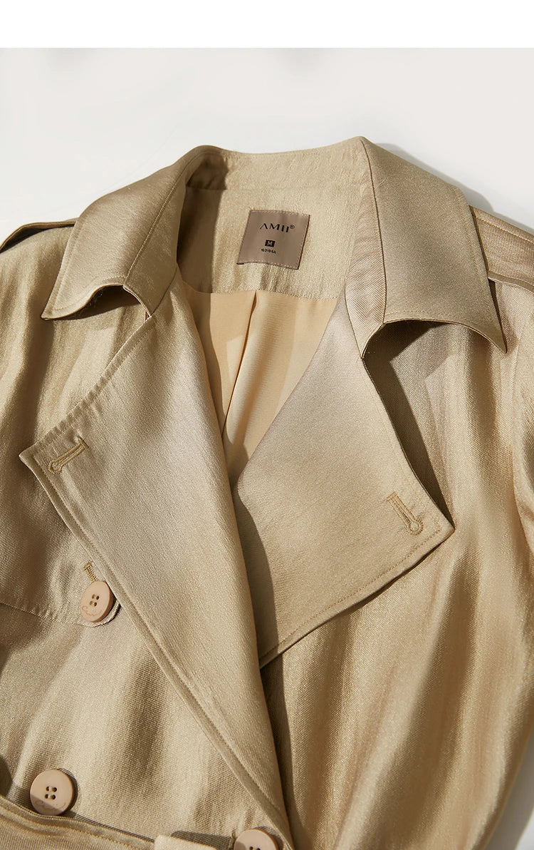 Minimalist Luxury Medium-Weight Women's Rain Coat