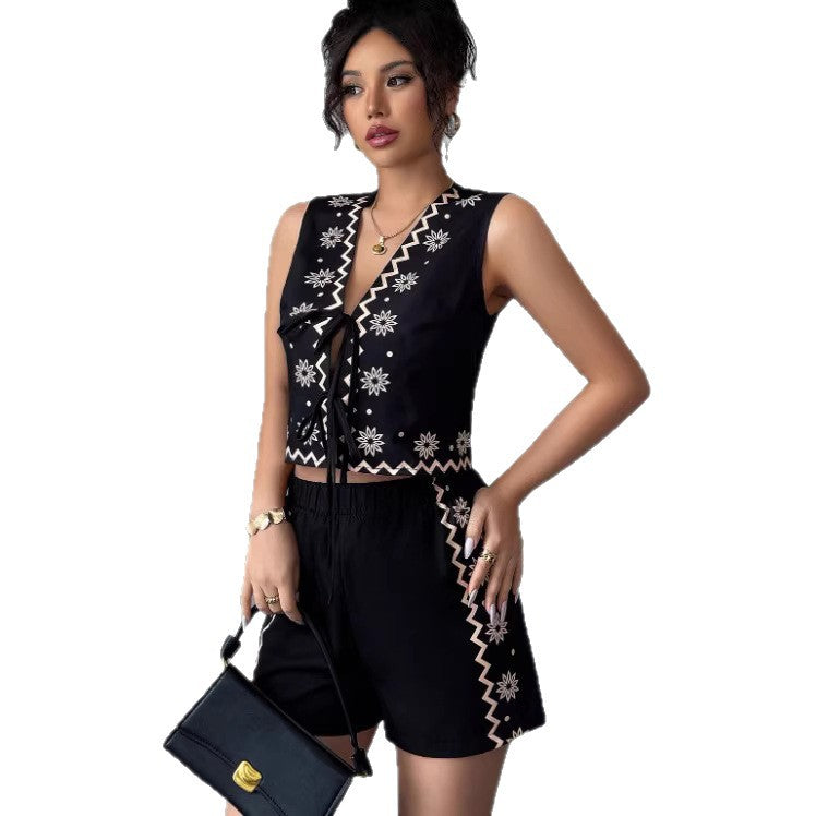 Minimalist-Style Women's Casual Vest and Shorts Set in Black