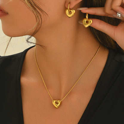 Gold-Plated Hollow Heart Jewellery Set, Mirror Polish Hypoallergenic with Adjustable Chain