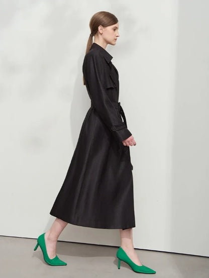 Minimalist Luxury Medium-Weight Women's Rain Coat