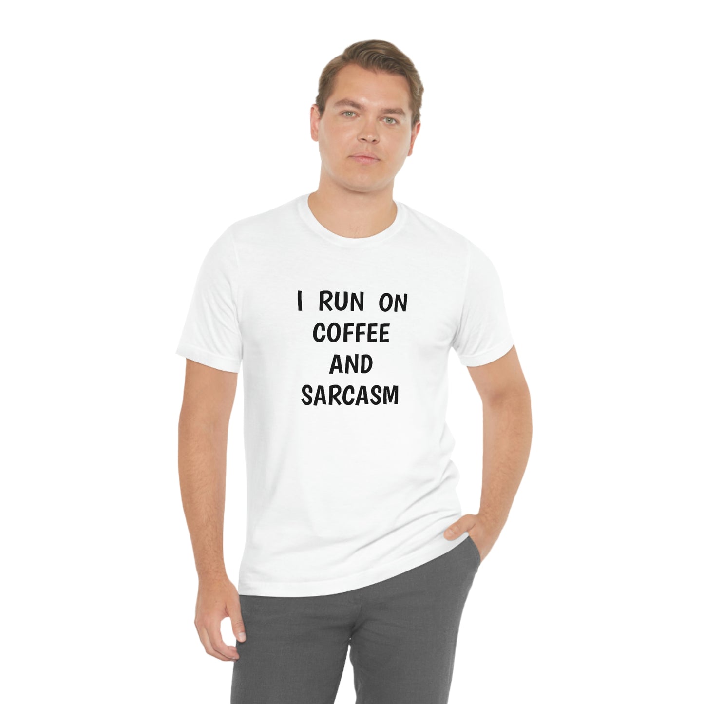 Je cours sur le café et le sarcasme Jersey T-shirt à manches courtes drôle