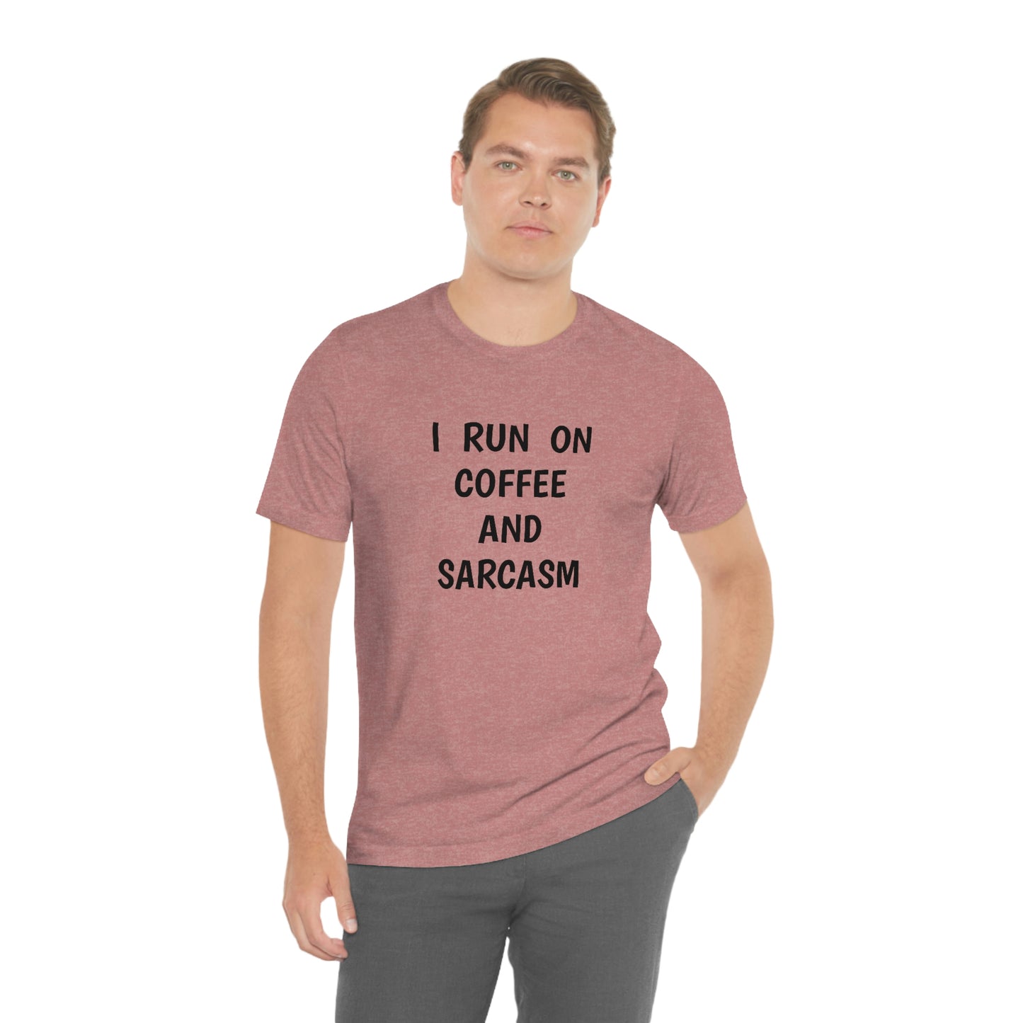 Je cours sur le café et le sarcasme Jersey T-shirt à manches courtes drôle