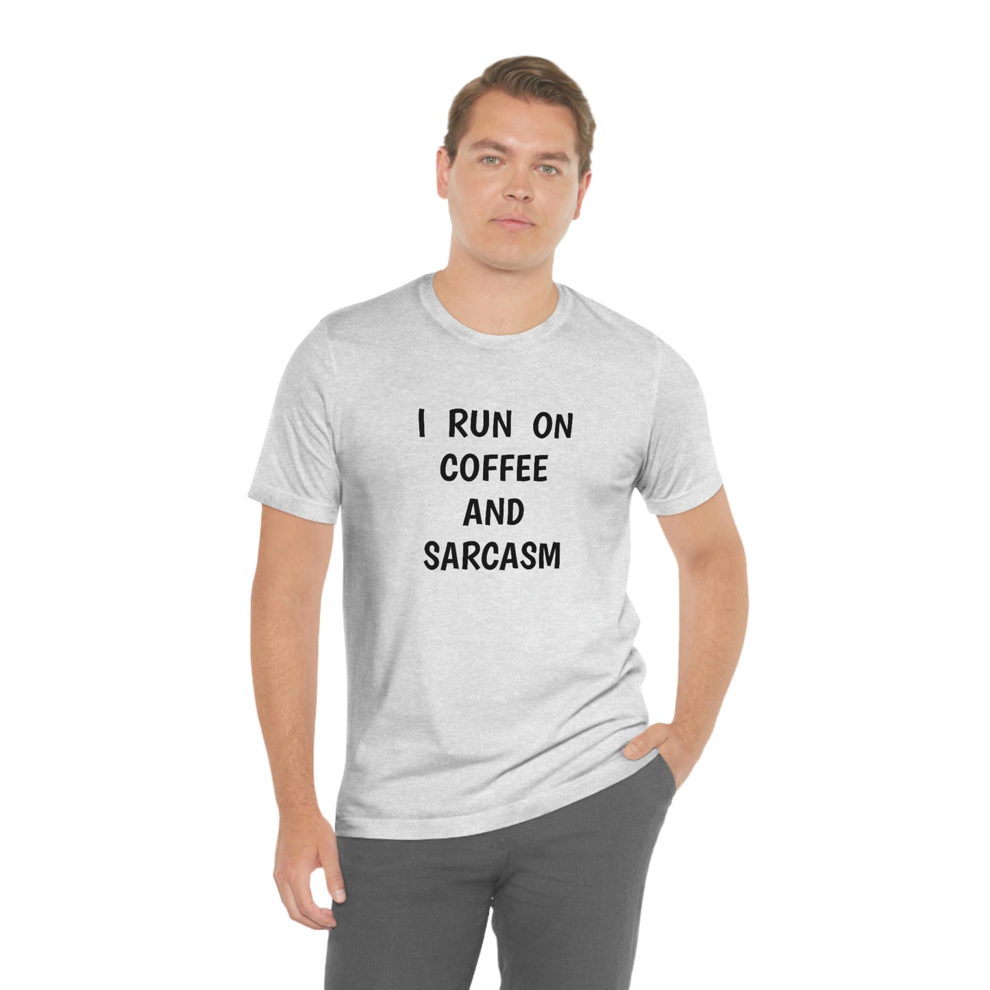 Je cours sur le café et le sarcasme Jersey T-shirt à manches courtes drôle