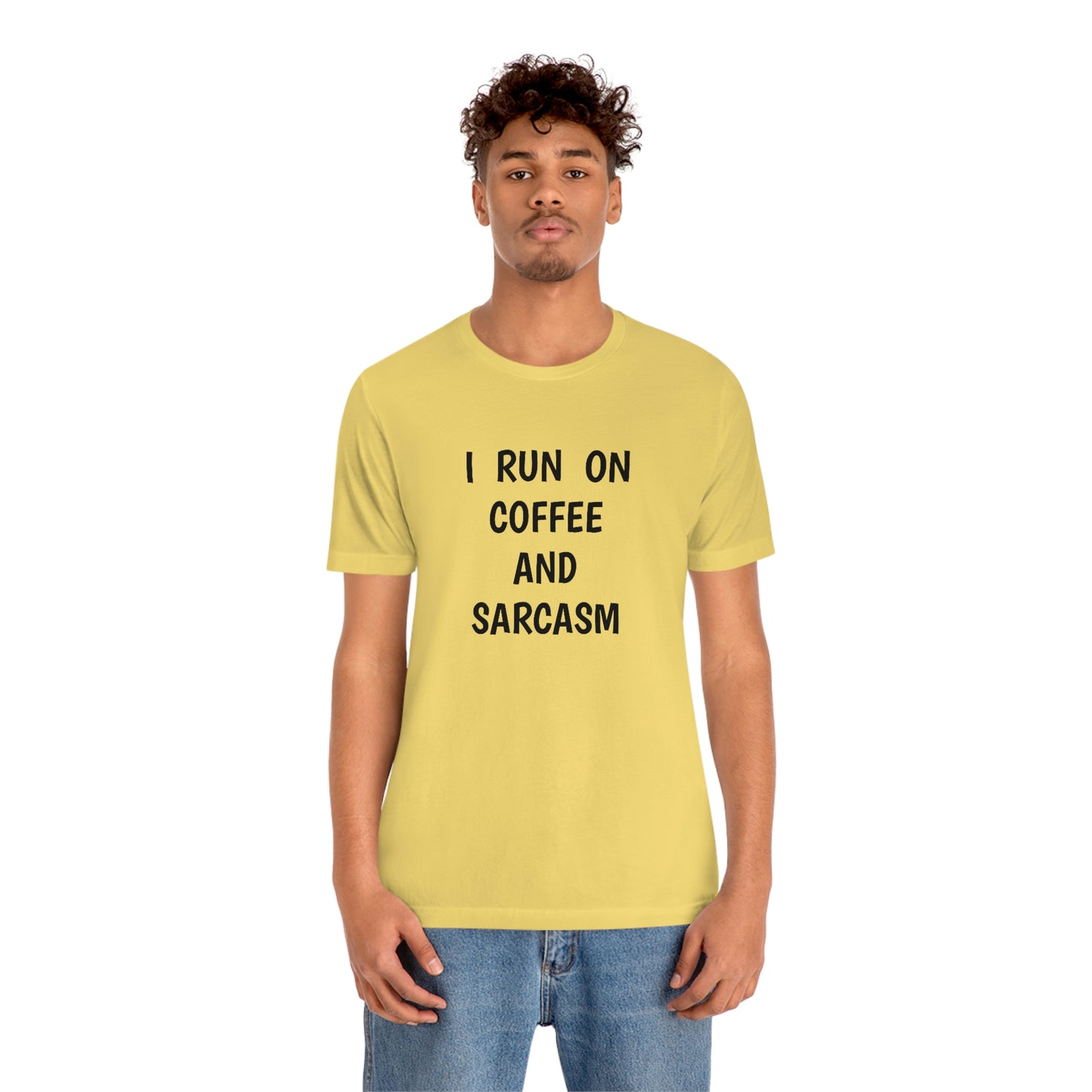 Je cours sur le café et le sarcasme Jersey T-shirt à manches courtes drôle