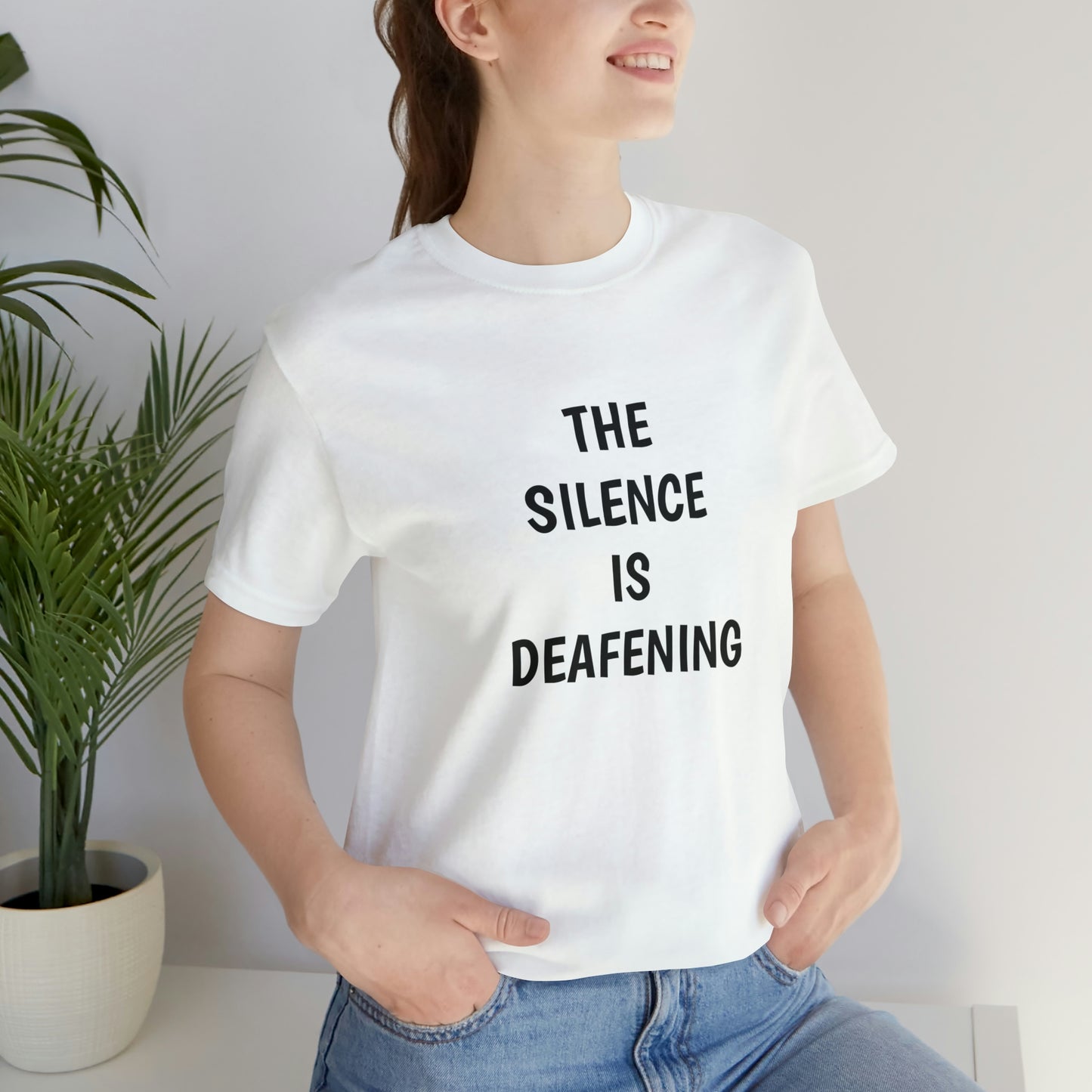 LE SILENCE EST ASSOURDANT ! T-shirt unisexe en jersey